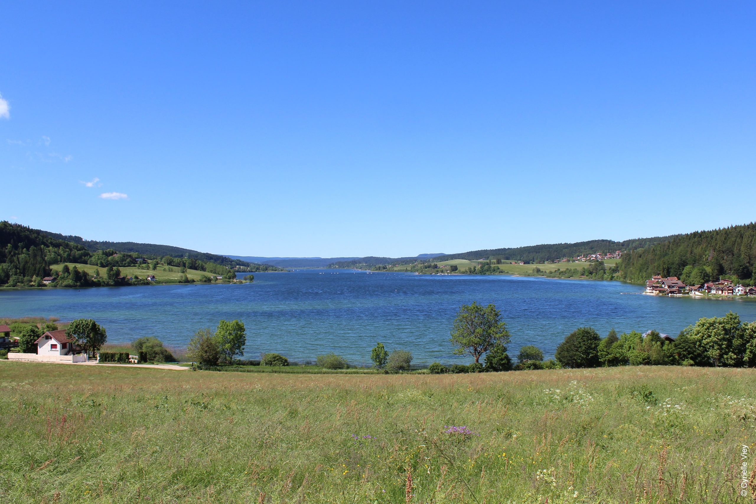 Malbuisson-et-les-lacs-lac-saint-point-Cyrielle-Viey-1.jpg